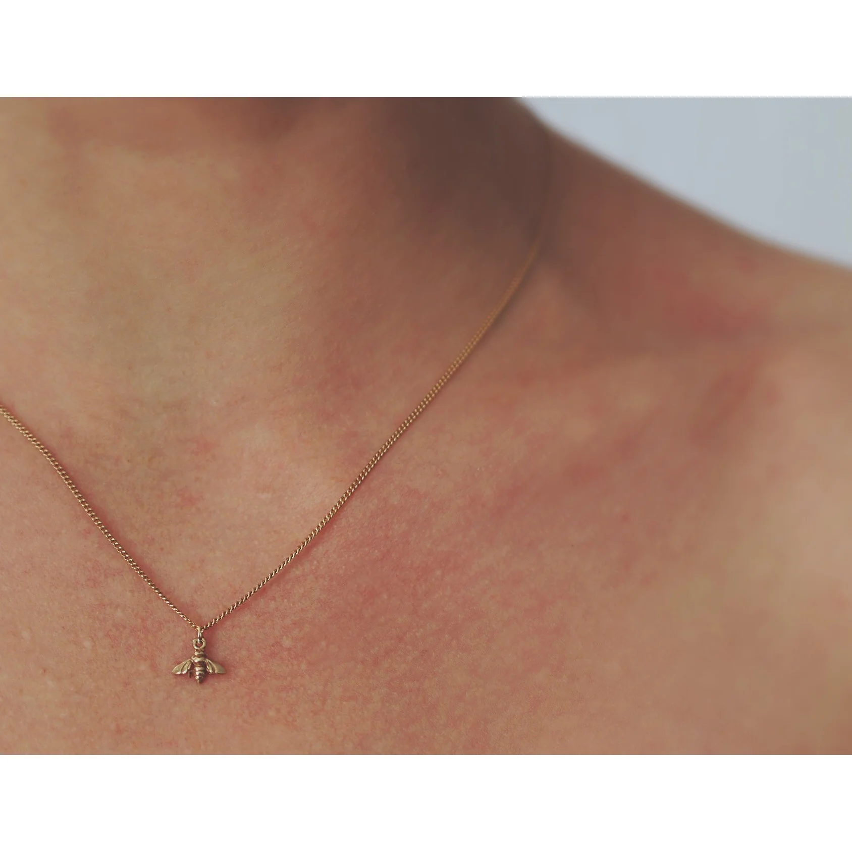 Little Bee Necklace - Image 4